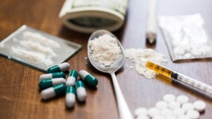 Madde Bağımlılığı Nasıl Başlar ve Neler Olur?